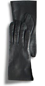 From Beardmore Leathers (asi/39275), style MG701 lamb leather gloves have a micro-fleece lining.