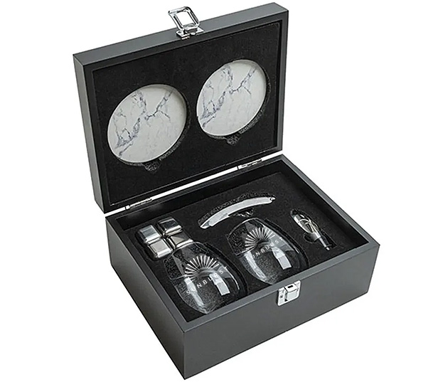 elegant wine set